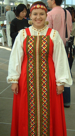 民族衣装 ロシア料理